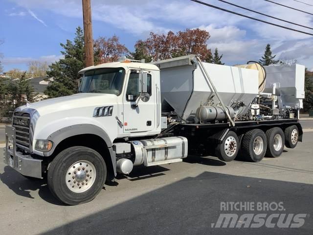 Mack GU713 Camiões de betão