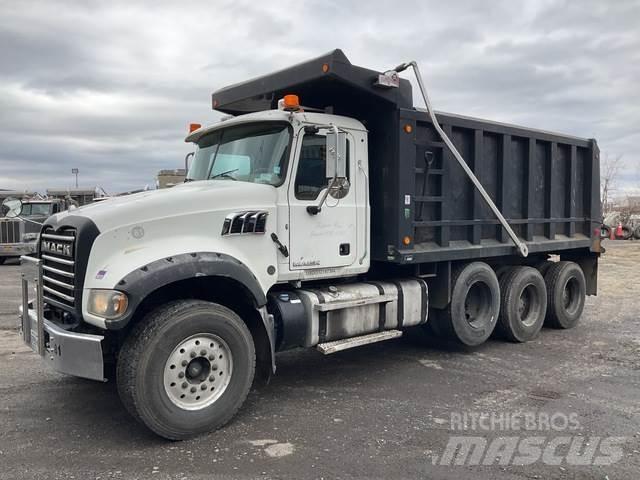 Mack GU713 Camiões basculantes