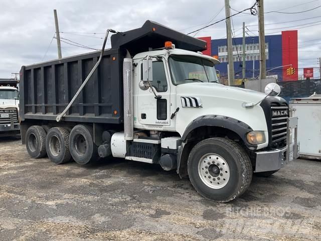 Mack GU713 Camiões basculantes