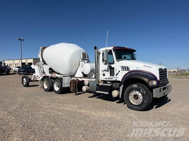 Mack GU713 Outros Camiões