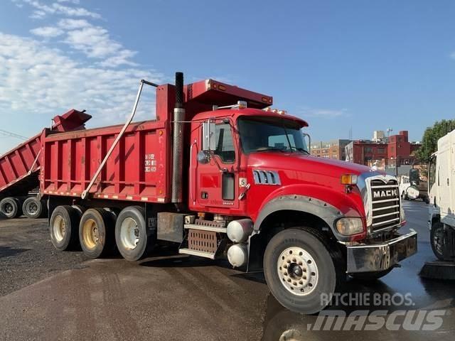 Mack GU713 Camiões basculantes
