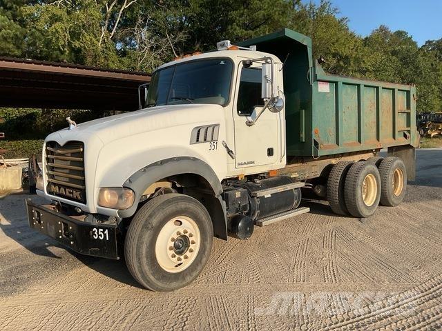 Mack GU713 Camiões basculantes