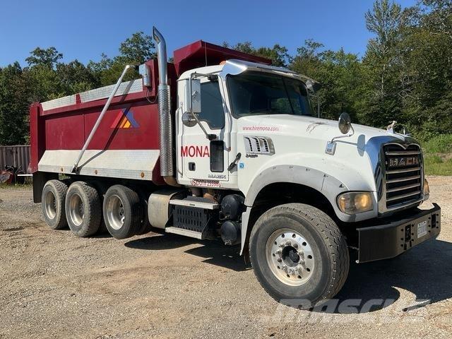 Mack GU713 Camiões basculantes