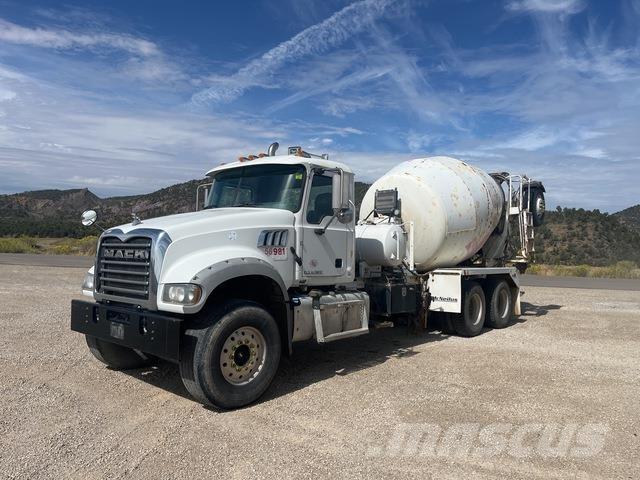 Mack GU713 Outros Camiões
