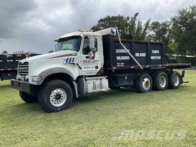 Mack GU713 Camiões basculantes
