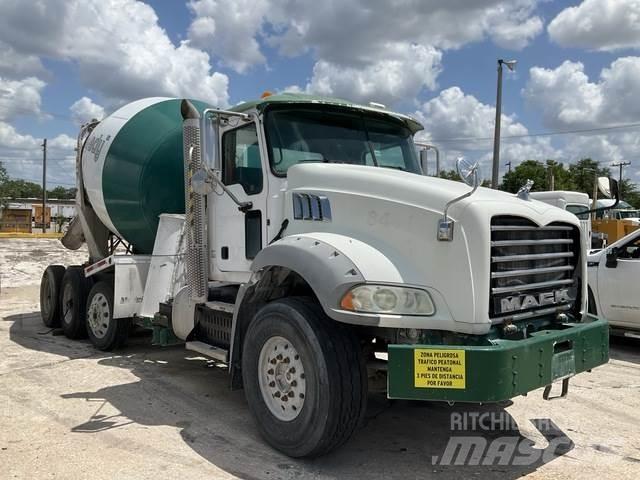 Mack GU813 Outros Camiões