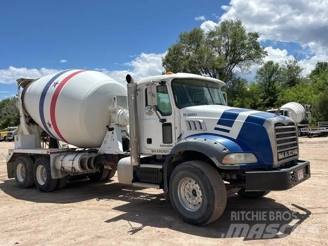 Mack GU813 Outros Camiões