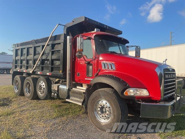 Mack GU813 Camiões basculantes