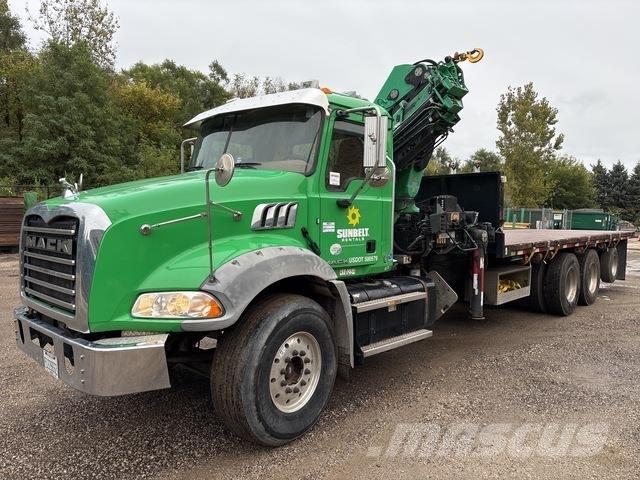 Mack GU813 Outros Camiões