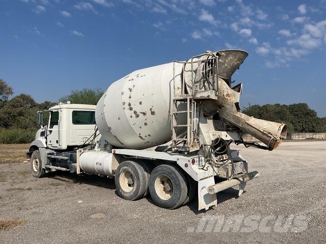 Mack GU813 Outros Camiões