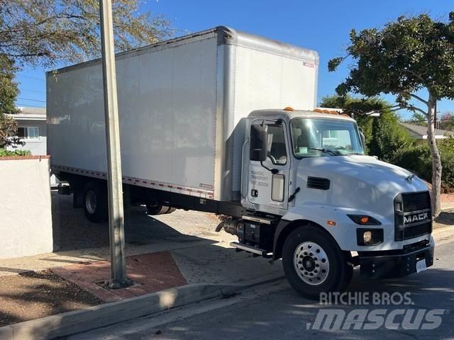 Mack MD Camiões de caixa fechada