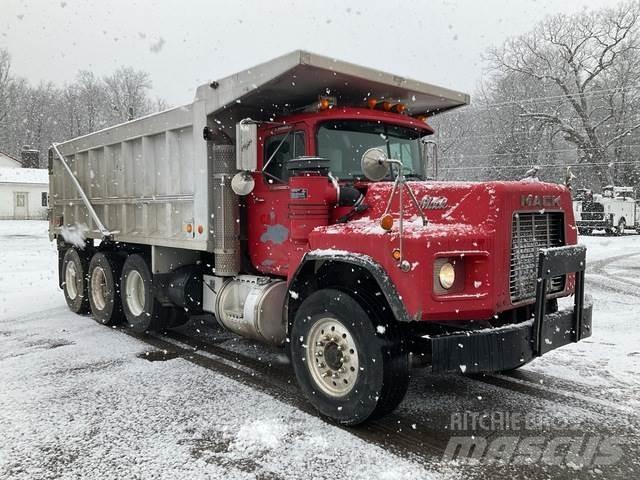 Mack RB688S Camiões basculantes
