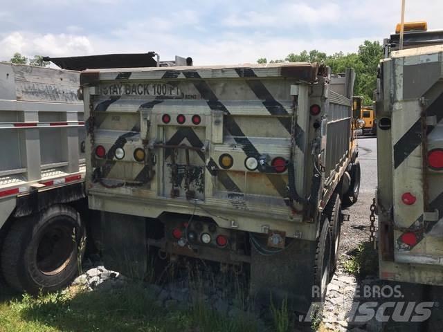 Mack RD600 Lâminas de neve e arados