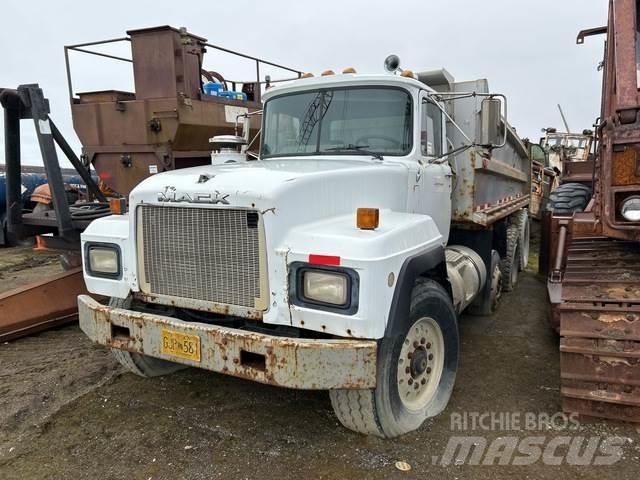 Mack RD688S Camiões basculantes