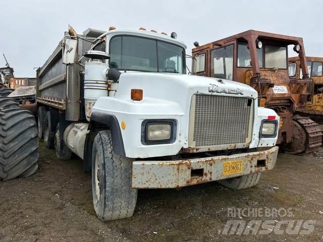 Mack RD688S Camiões basculantes