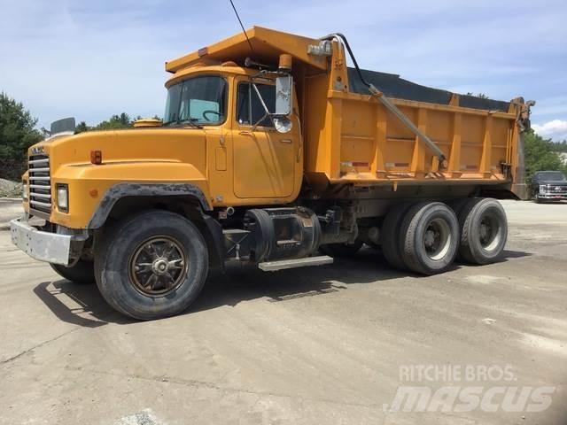 Mack RD688S Camiões basculantes