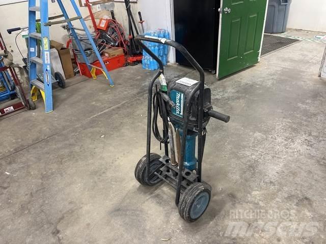 Makita HM1812 Construção - Outros
