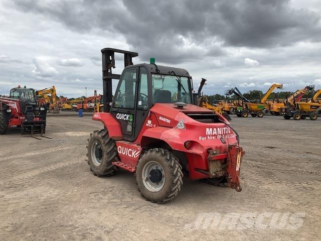 Manitou M26-4 Empilhadores todo-terreno