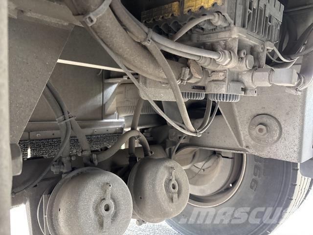 MaxiTrans  Reboques estrado/caixa aberta