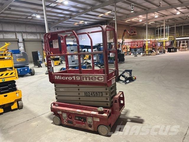 MEC Micro 19 Elevadores de tesoura