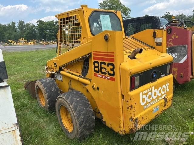 Melroe 863 Carregadoras de direcção deslizante