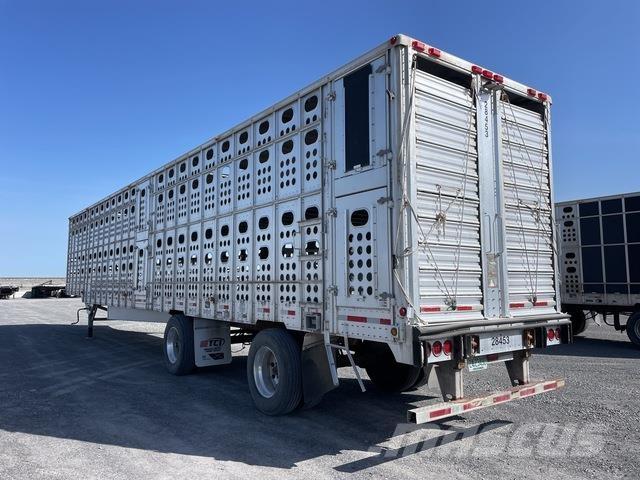 Merritt  Reboques transporte animais