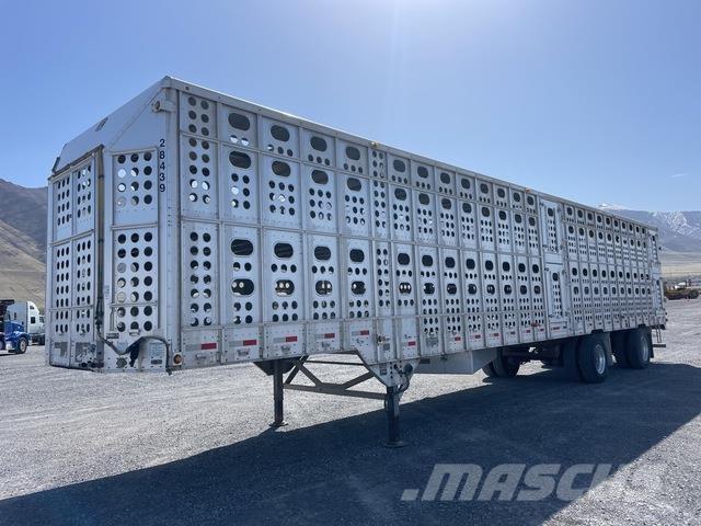Merritt  Reboques transporte animais