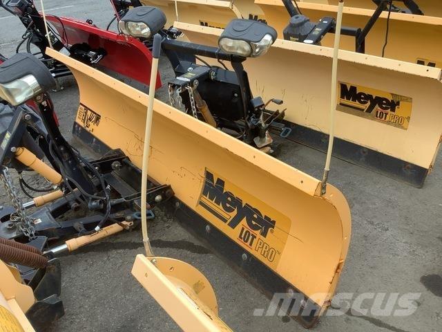 Meyer LP-9.0 Lâminas de neve e arados