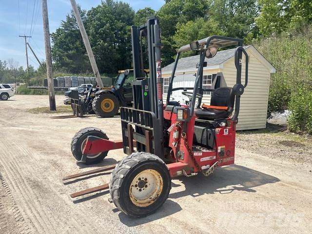 Moffett M45P Empilhadores de montagem em camião