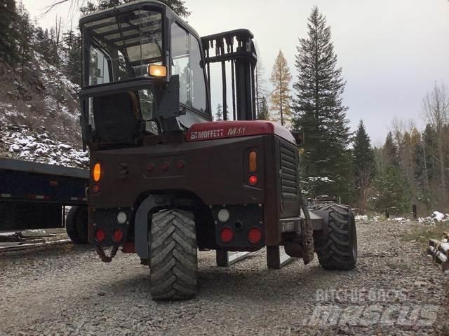 Moffett M55 Empilhadores de montagem em camião