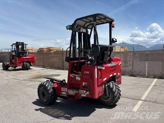 Moffett M55.4 Empilhadores de montagem em camião