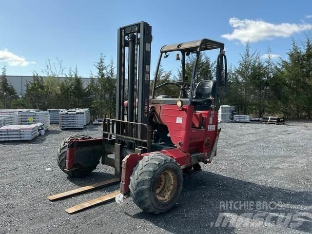 Moffett M5500 Empilhadores de montagem em camião