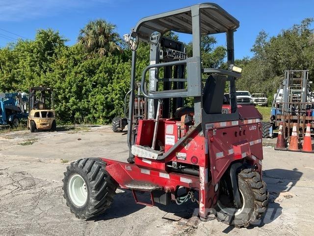 Moffett M5500 Empilhadores de montagem em camião