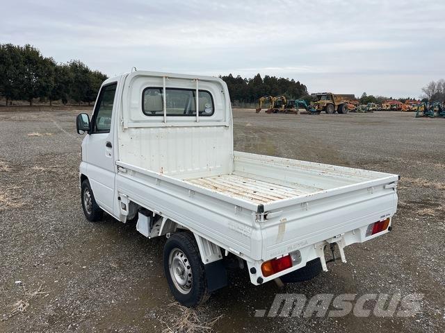 Nissan CLIPPER Construção - Outros
