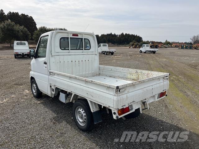 Nissan CLIPPER Construção - Outros
