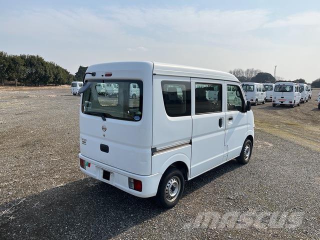 Nissan CLIPPER Construção - Outros
