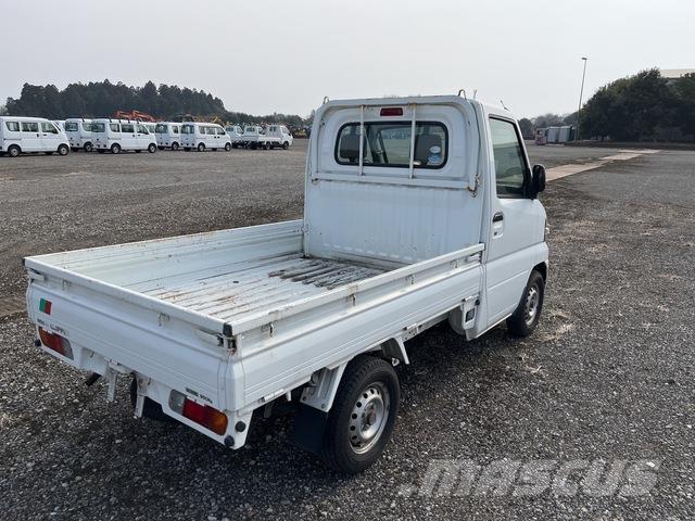 Nissan CLIPPER Construção - Outros
