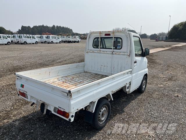 Nissan CLIPPER Construção - Outros
