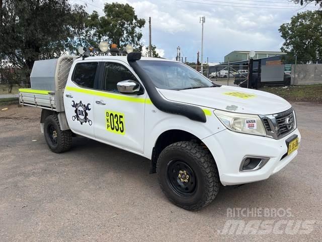 Nissan Navara Pick up de caixa aberta