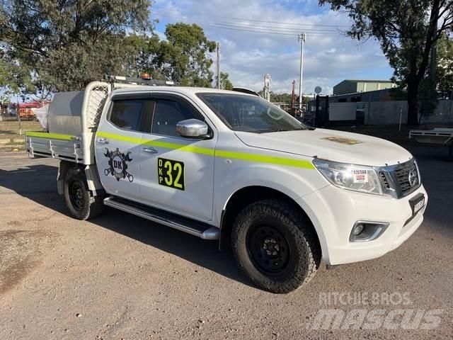 Nissan Navara Pick up de caixa aberta