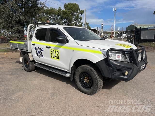 Nissan Navara Pick up de caixa aberta