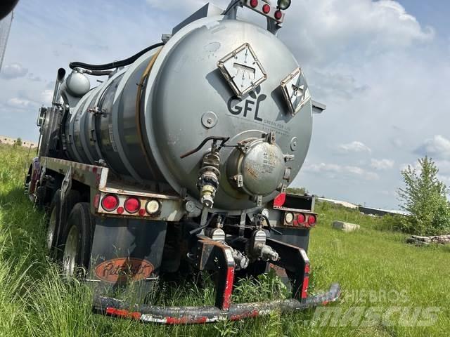 Peterbilt  Camiões Aspiradores Combi