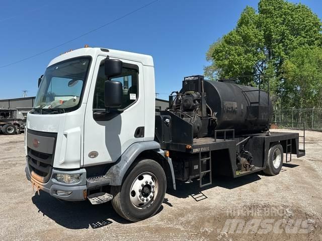 Peterbilt 220 Outros Camiões