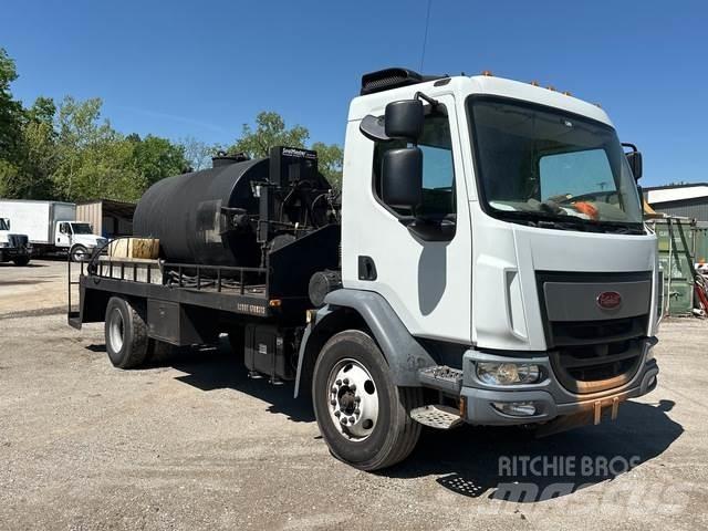 Peterbilt 220 Outros Camiões