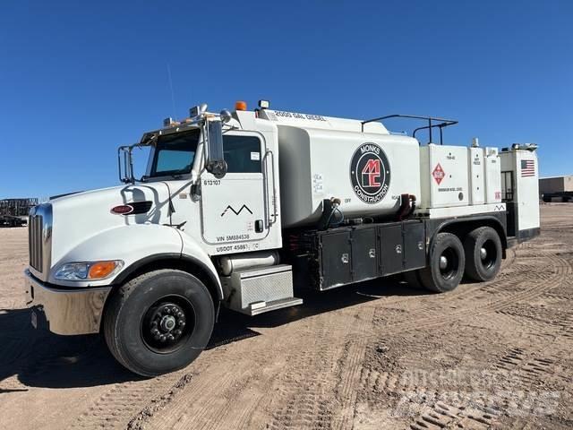 Peterbilt 335 Camiões-cisterna