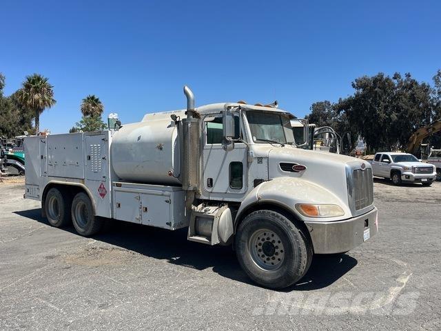 Peterbilt 335 Camiões-cisterna