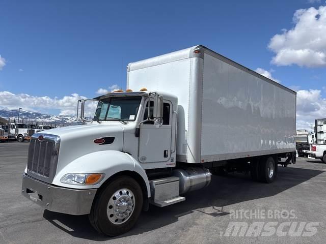 Peterbilt 337 Camiões de caixa fechada