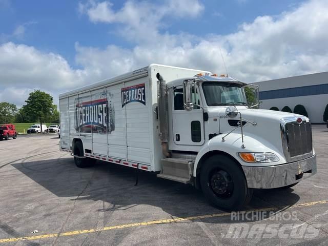 Peterbilt 337 Camiões de entrega de bebidas