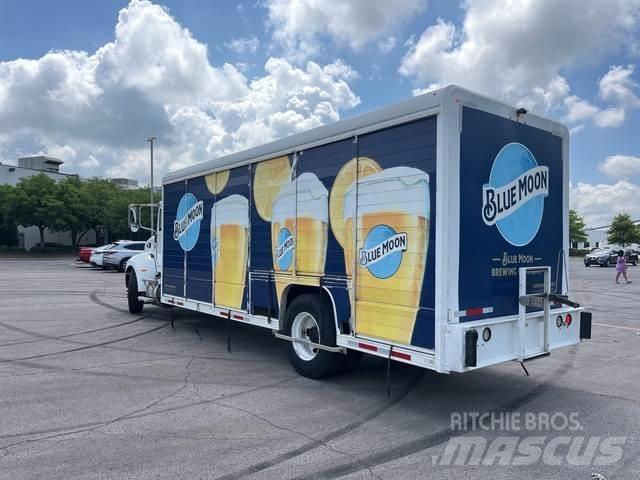 Peterbilt 337 Camiões de entrega de bebidas