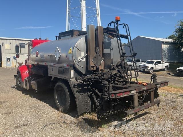 Peterbilt 337 Camiões de betão